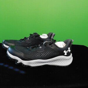 9.5 SIZE Men's UA Charged Maven Trail Running Shoes